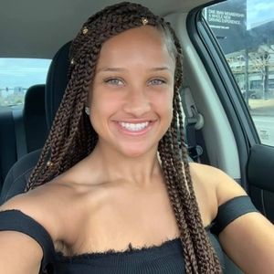 Meet your Posher, Chelsea